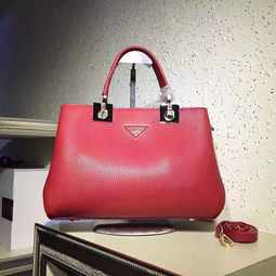 秋冬潮流之選 解析2018專柜爆款牛皮殺手包的市場(chǎng)魅力